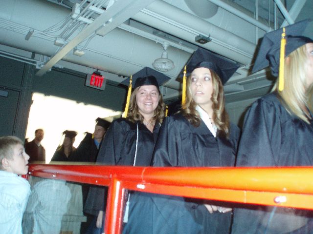 Vick_s graduation 032.jpg
